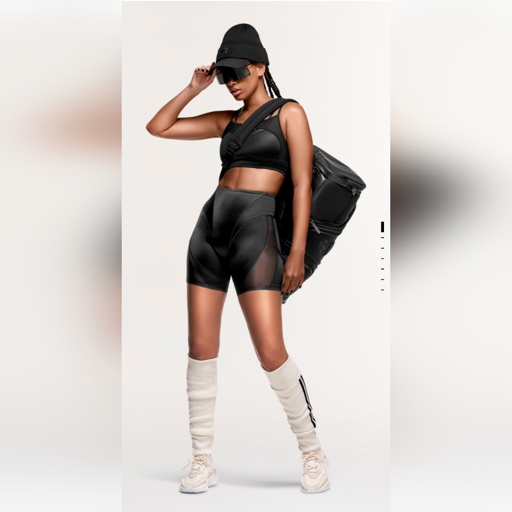 NWT Ivy Park Noir Shiny Biker Shorts
